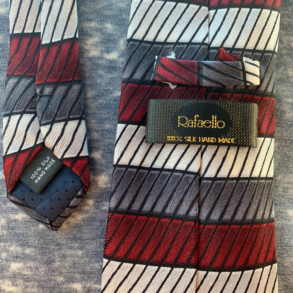 👔 necktie - Picture 3 of 3